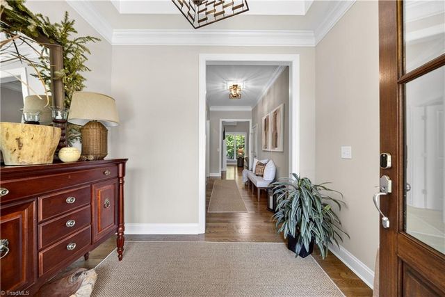 5585 Salem View Road, Pfafftown, NC 27040