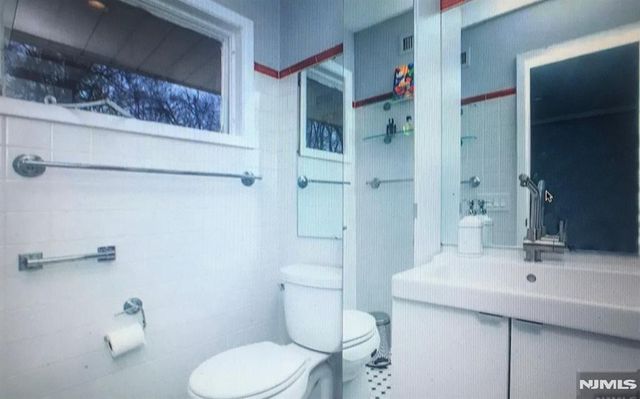 363 Valley Road, Haworth, NJ 07641