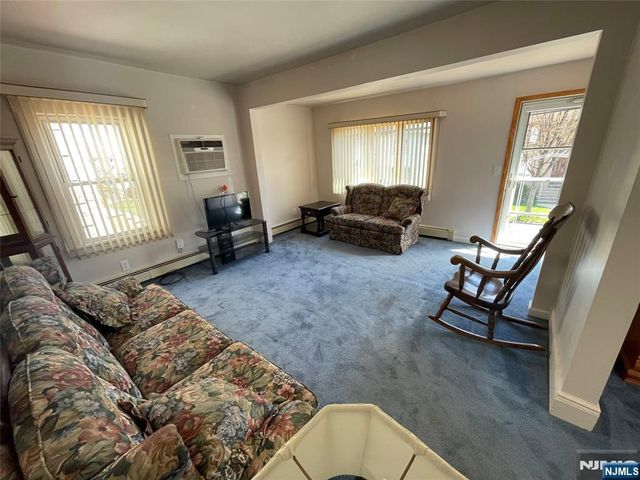 71 Madison Street, Wood Ridge, NJ 07075