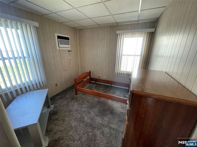 71 Madison Street, Wood Ridge, NJ 07075