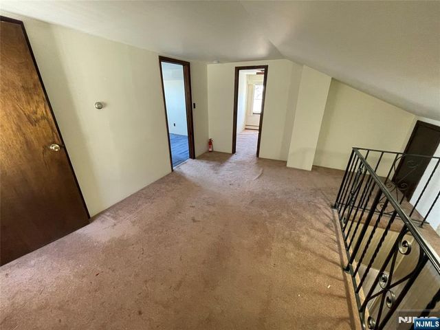 71 Madison Street, Wood Ridge, NJ 07075