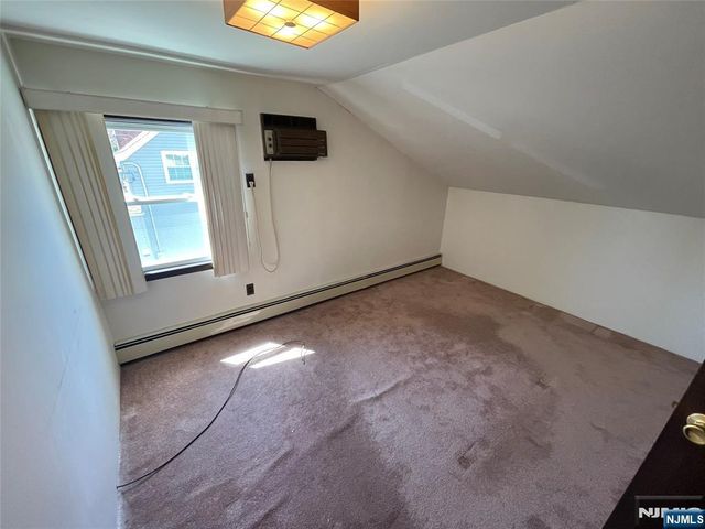 71 Madison Street, Wood Ridge, NJ 07075