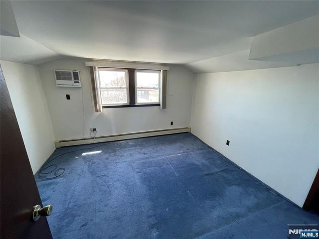 71 Madison Street, Wood Ridge, NJ 07075