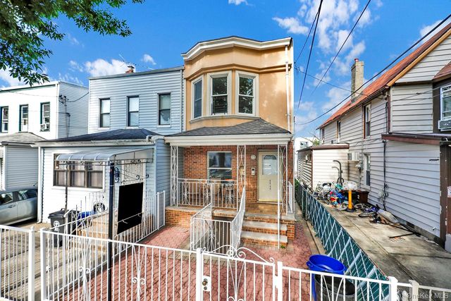 8848 77th Street, Woodhaven, NY 11421
