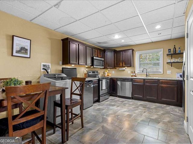 203 Millpond Parkway, Villa Rica, GA 30180