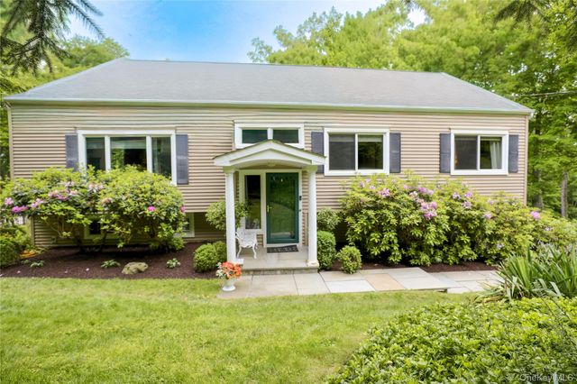 7 David Road, Somers, NY 10589