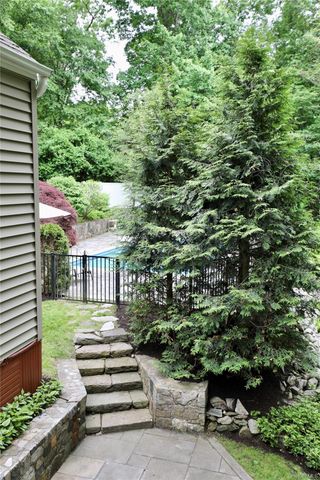 7 David Road, Somers, NY 10589