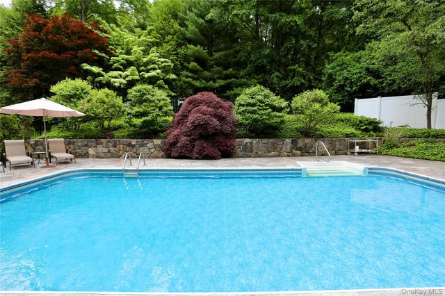7 David Road, Somers, NY 10589