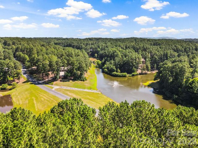5224 Port Lane, Granite Falls, NC 28630