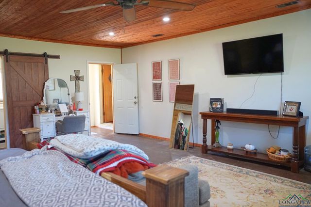 6488 SH 135, Kilgore, TX 75662