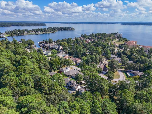 13384 Teel Road, Montgomery, TX 77356