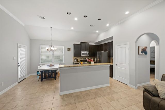 13384 Teel Road, Montgomery, TX 77356