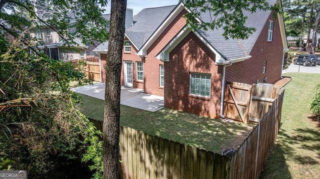 1090 Brookshire Court, Bogart, GA 30622