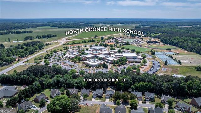 1090 Brookshire Court, Bogart, GA 30622
