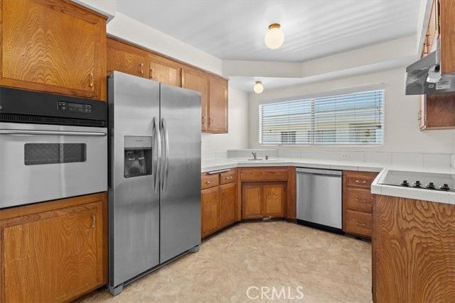 4343 Finley 33, Los Angeles, CA 90027