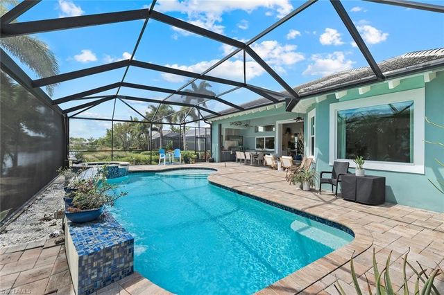 6460 Pembroke WAY, Naples, FL 34113