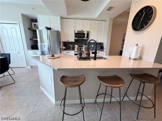 2835 Cypress Trace CIR 102, Naples, FL 34119