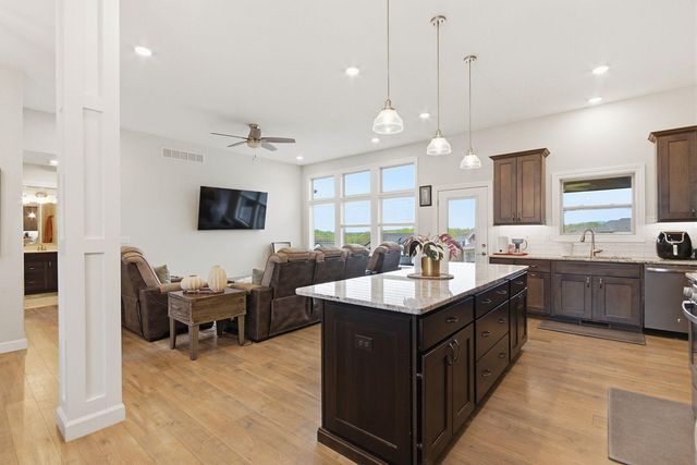 5515 FREMONT CT, Columbia, MO 65203