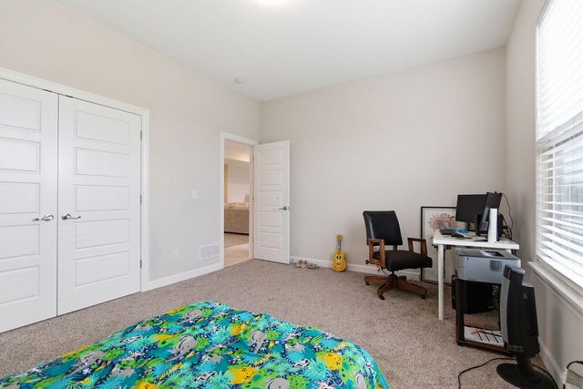 5515 FREMONT CT, Columbia, MO 65203