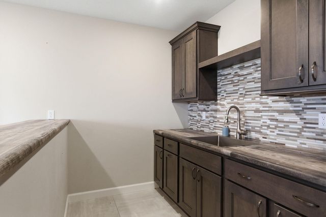 5515 FREMONT CT, Columbia, MO 65203