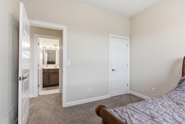 5515 FREMONT CT, Columbia, MO 65203