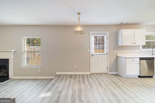 4450 Ivy Fork Drive, Loganville, GA 30052