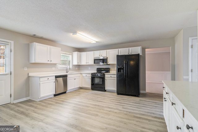 4450 Ivy Fork Drive, Loganville, GA 30052