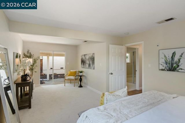 1394 Morning View Ct, Concord, CA 94521