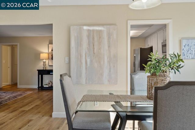 1394 Morning View Ct, Concord, CA 94521