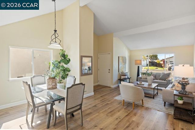 1394 Morning View Ct, Concord, CA 94521