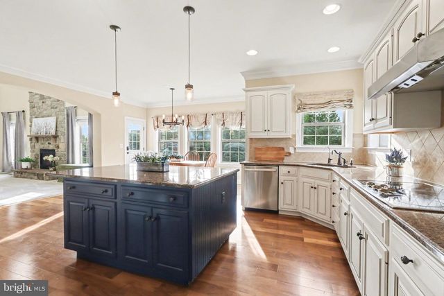 1405 SUMMIT WAY, Mechanicsburg, PA 17050