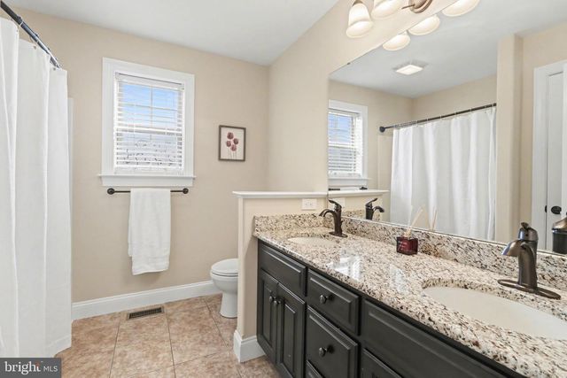 1405 SUMMIT WAY, Mechanicsburg, PA 17050