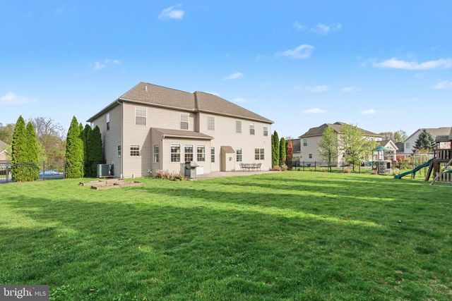 1405 SUMMIT WAY, Mechanicsburg, PA 17050