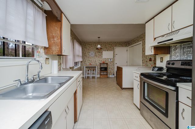 316 TAMMY SUE DRIVE, Center Point, AL 35215