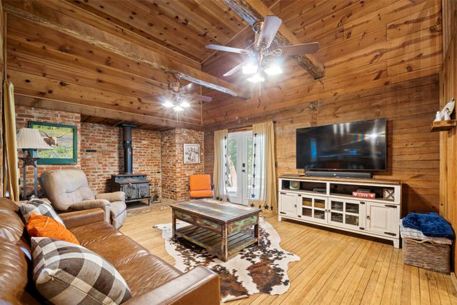 10233 County Road 603, Burleson, TX 76028