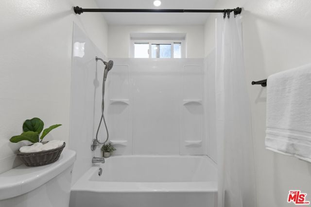 116 Marmion Way 9, South Pasadena, CA 91030