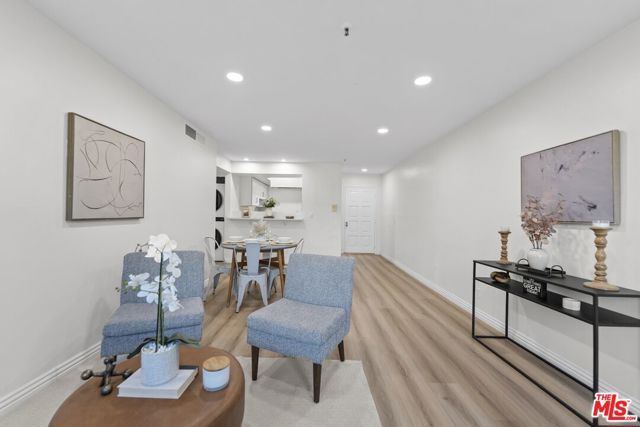 116 Marmion Way 9, South Pasadena, CA 91030