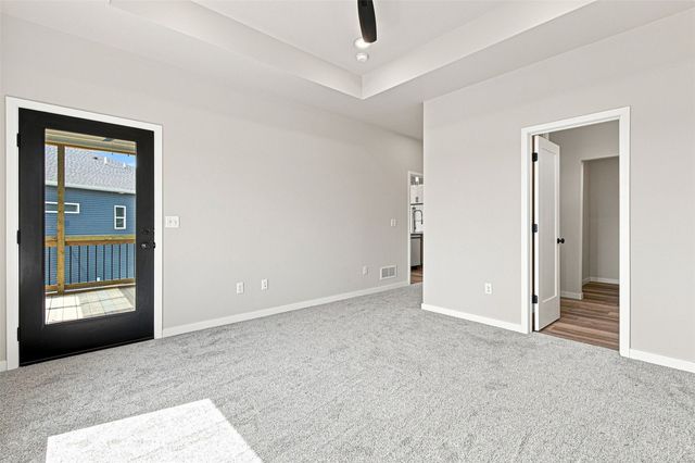 3040 Ridgeview Circle, Coralville, IA 52241