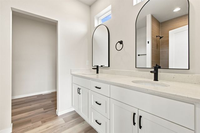 3040 Ridgeview Circle, Coralville, IA 52241