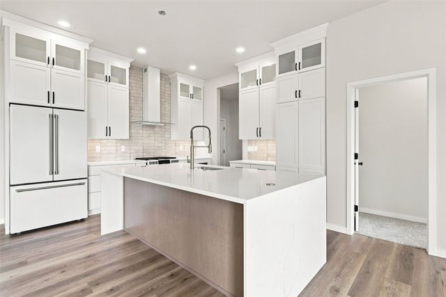 3040 Ridgeview Circle, Coralville, IA 52241