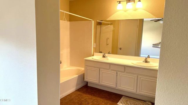 1560 Tierra Buena Court, Camarillo, CA 93010