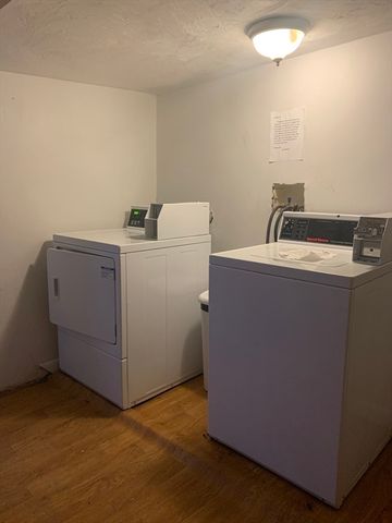 136 Wrentham 3R, Boston, MA 02124