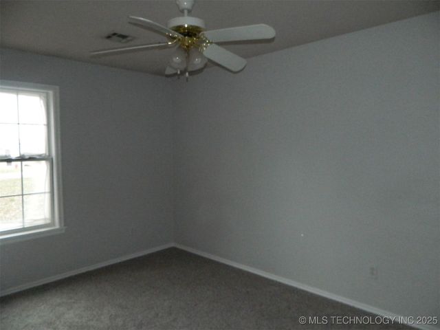 1113 W South Street, Collinsville, OK 74021