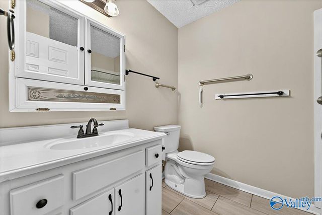13847 Mariellen Road, Huntsville, AL 35803