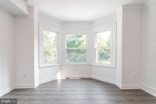 4238 SPRUCE ST, Philadelphia, PA 19104