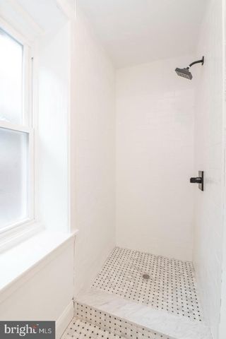 4238 SPRUCE ST, Philadelphia, PA 19104