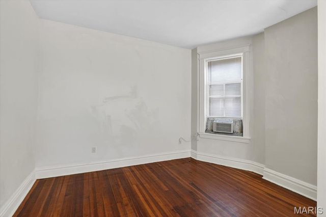 3529 Grace Avenue, St Louis, MO 63116