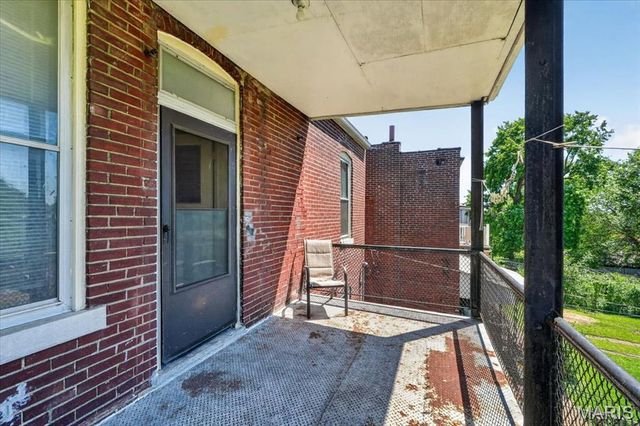 3529 Grace Avenue, St Louis, MO 63116