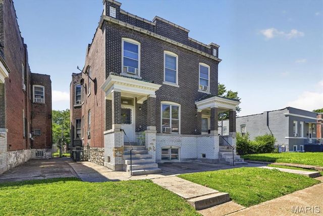 3529 Grace Avenue, St Louis, MO 63116