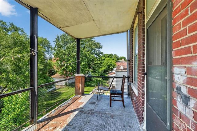 3529 Grace Avenue, St Louis, MO 63116